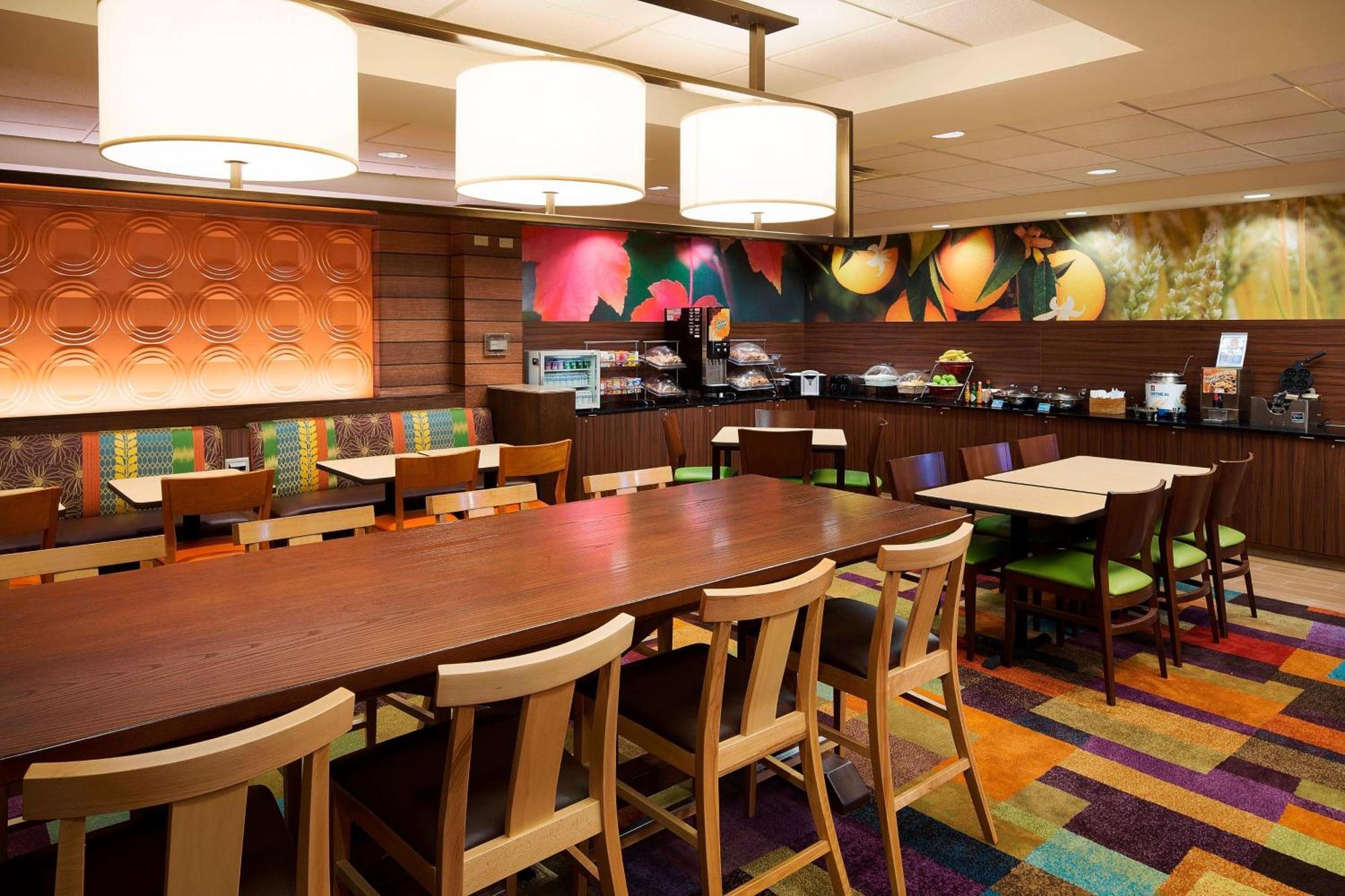 Fairfield Inn & Suites Chicago Midway Airport Bedford Park Eksteriør billede